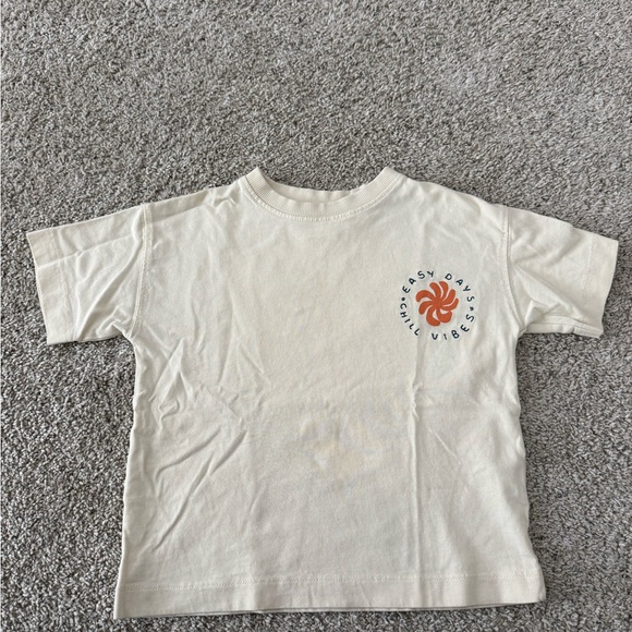 LOT Zara Tees (4T) - Picture 4 of 11